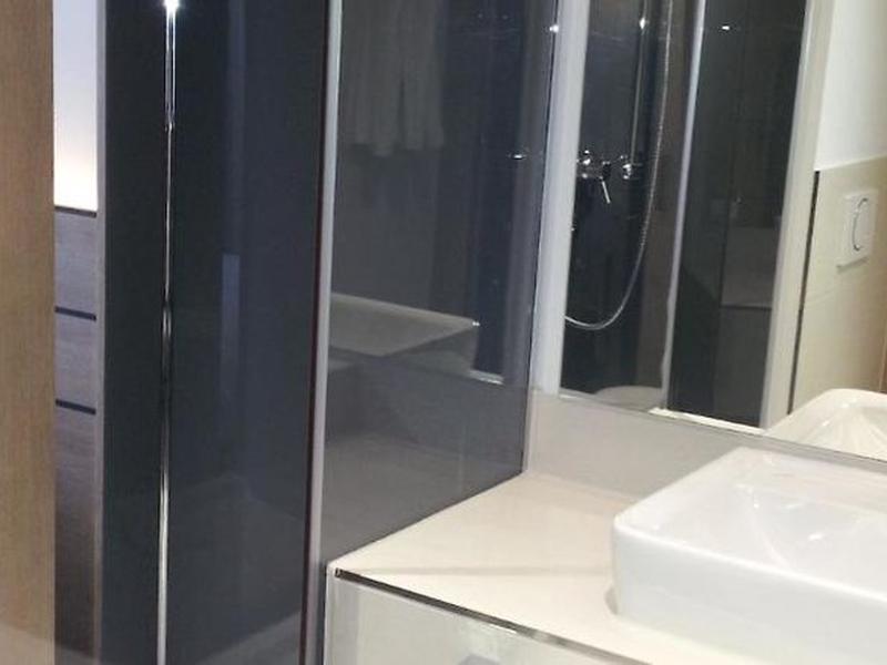 15F162A64C4BC540341D22DC59F9F64E