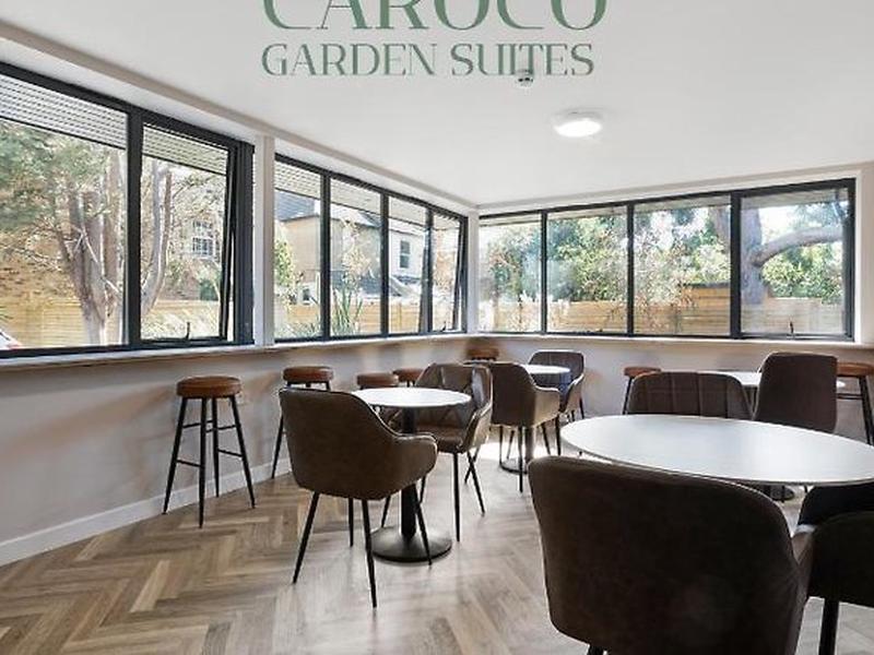 128053EFCA64B7E05201E4752DB33D98