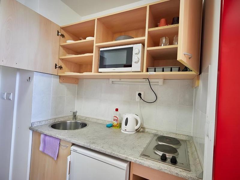 4E8F309DBA643FF986005F7E59CEE6A5