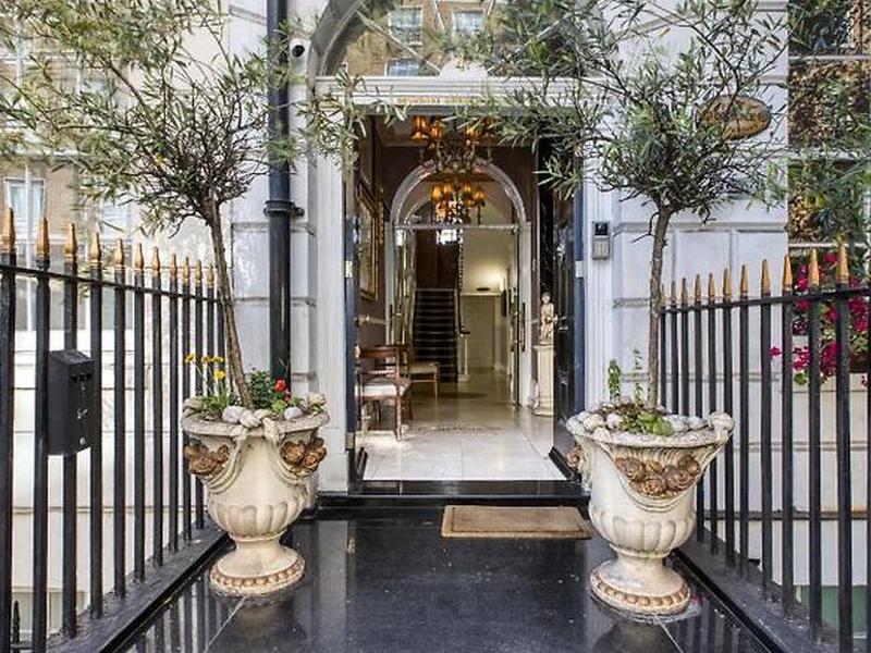 E8EB081A87BC2D1DCD47E9B3DDB0A379