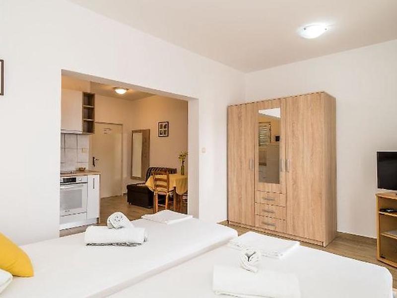 B4FD4DBE3E58B1554CBE8D7C303CA693