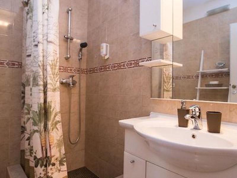 67DC1F3901DB24D5AEC705A00C9111F5