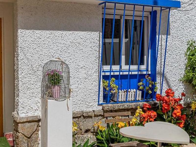 6B4E750DF409980C08D1075E87040884