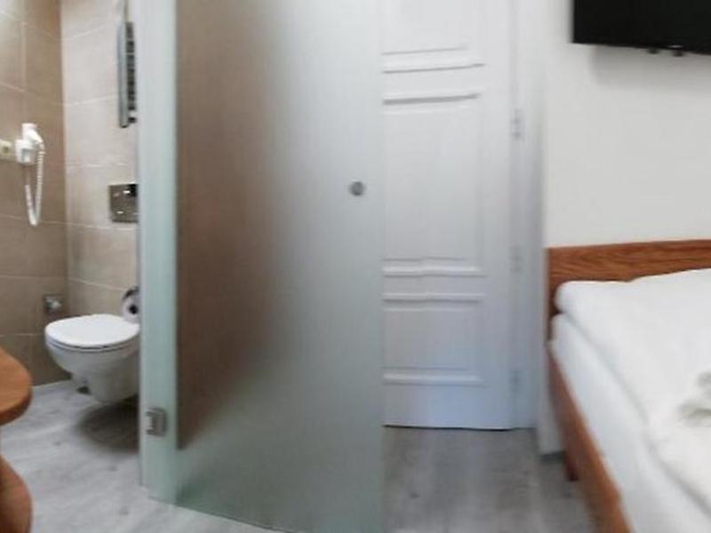 F3435467DF718CA1E4642F03455AE086