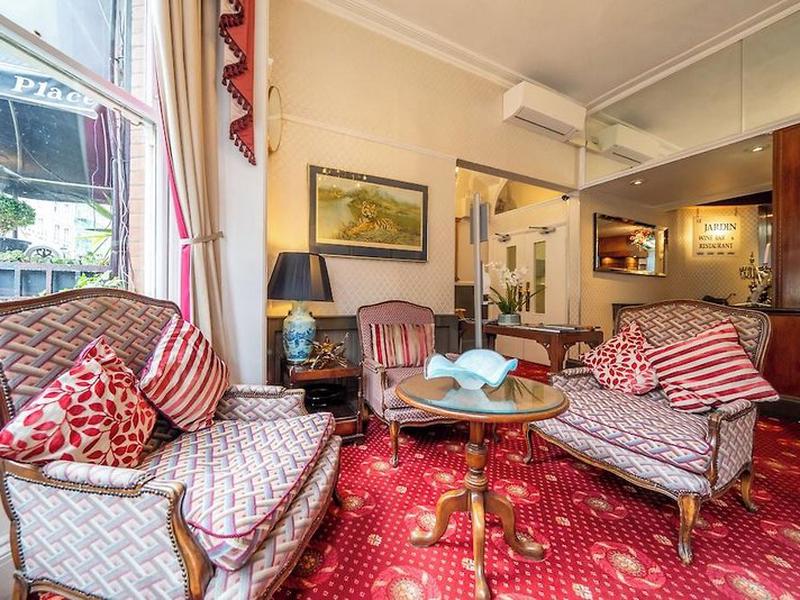 E9E0690BB7B24E98EC399CDA32381983