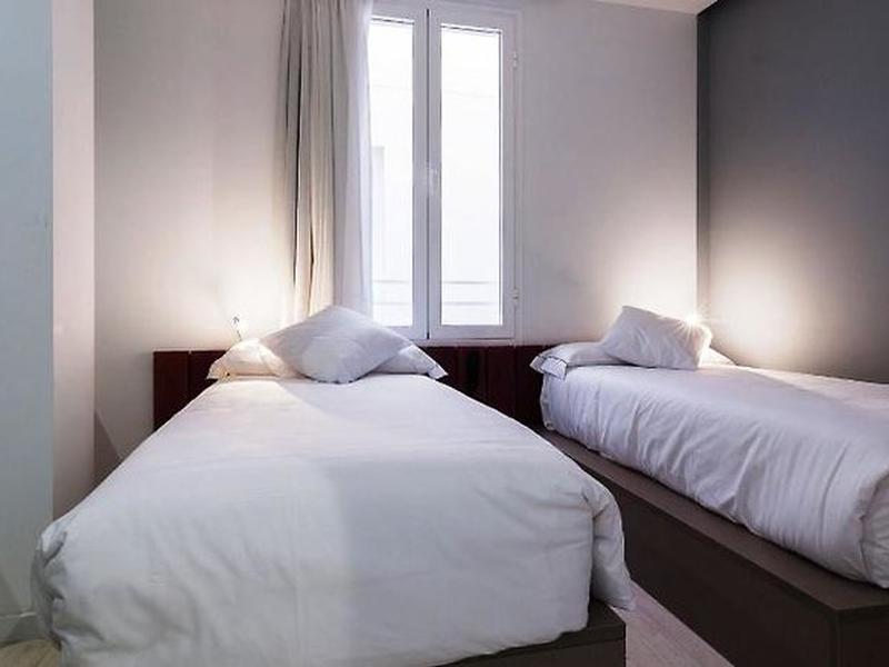 A16F362A5A40C16F4F8E72EC864A2215