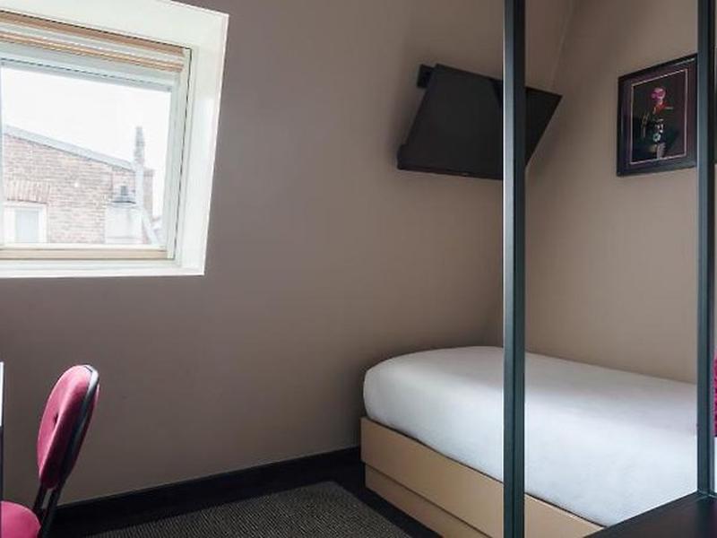 9DD8FFAC86B380A83E8325AA4CC0E8A8