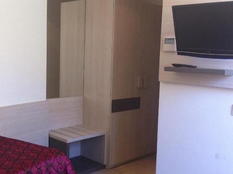 F80B9EF8B3F7B022A5CD4ABFBEEE433F