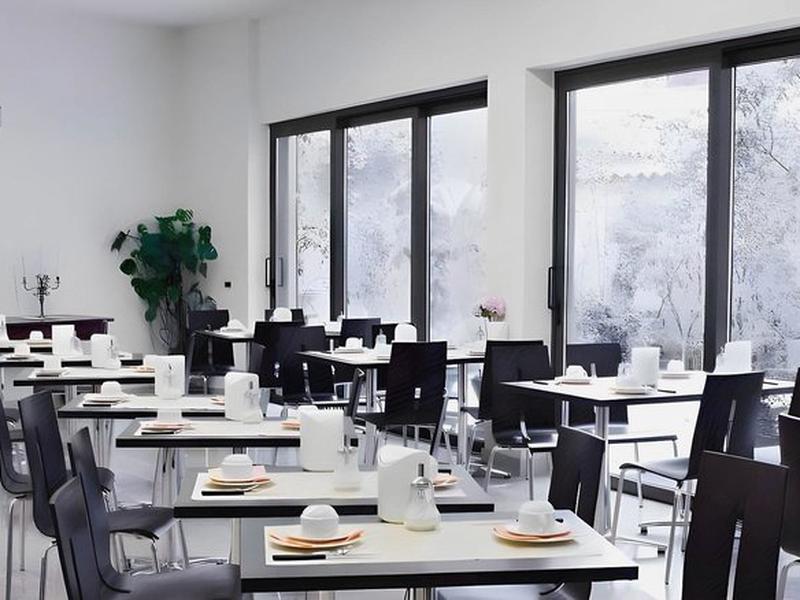 1222D97DE5612D7565AA1DAA381794A7