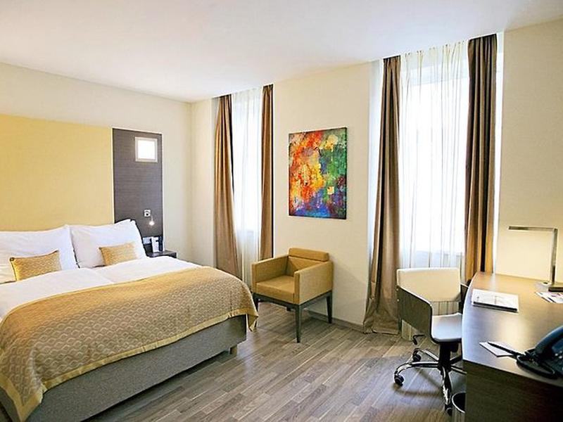 194B18DA3898624135EF10FEAAB8DE05