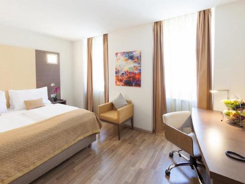 C37E89141CAF43E76990A38159B9D78F