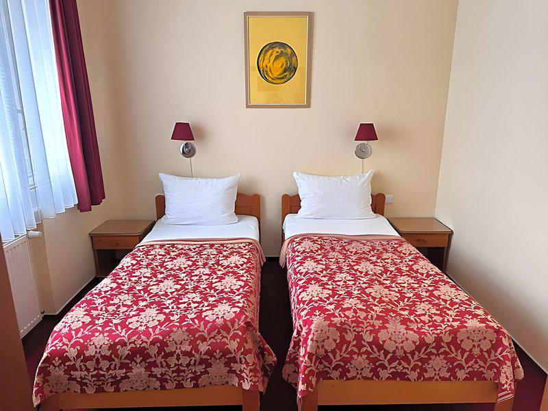 372A19714AF48AD7E2334D646647E2AC