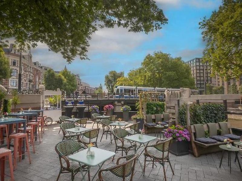 E6F97C97D851425279A8D4D57D67732D