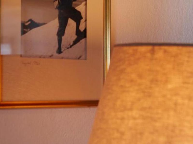 53966E6C256C0AB78218A26A2598D556