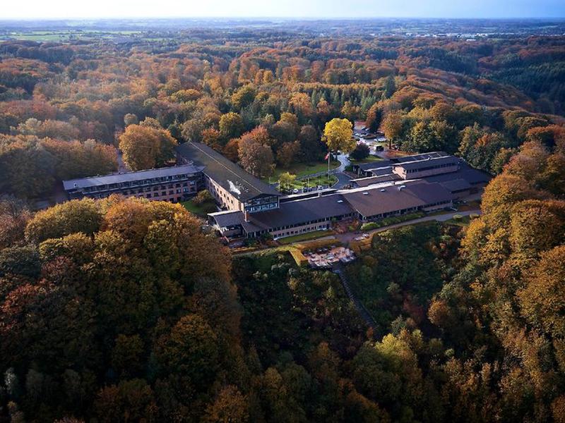 9DEAEAE98EBDC22BACE1DE5A2B61BCE2