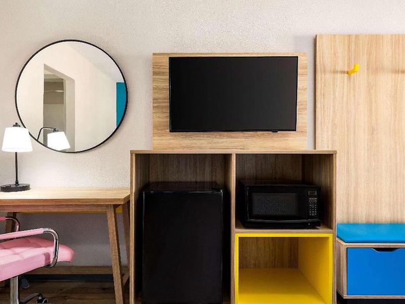 5E95829DFD6671D680F0C287B9DDA221