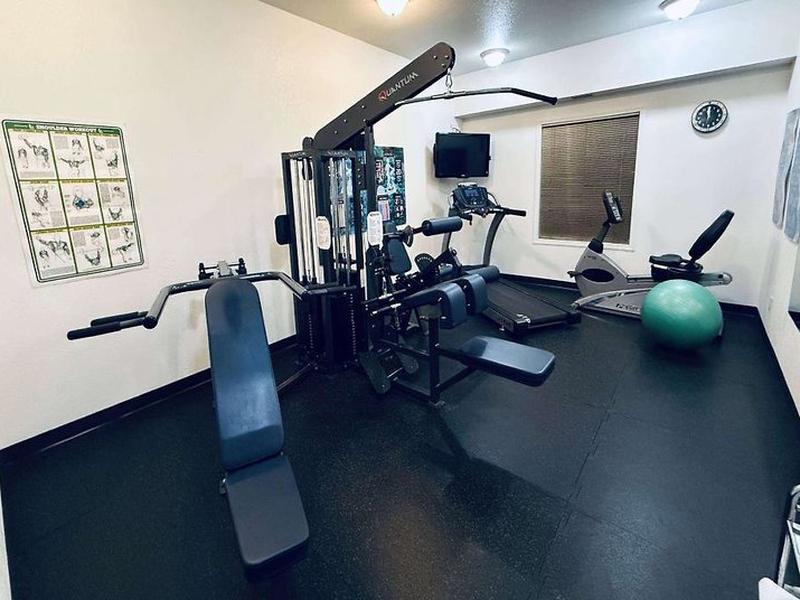 2B323AFDC1BC79A583F8AD8A6127DD24