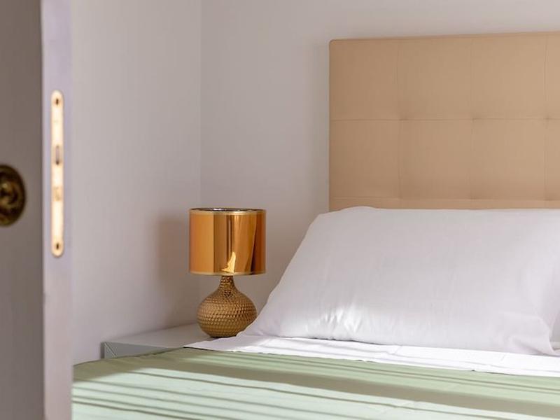 2811348E6F77A4B8B21B9774FB53FC72