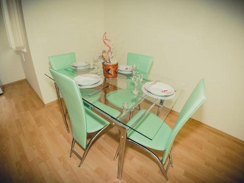 3F18EF46B6514B37C43E798661E76F8D