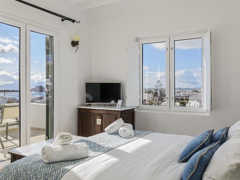 CD16C8C916A819A69BADE21357EA62D3