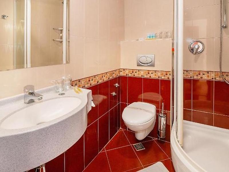 BCFE4C4F6293AB403F34FD794DA54A7C