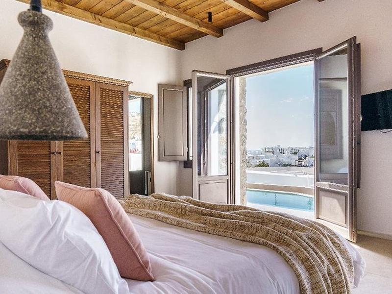 B917FF77429E727F26AAF42E676D3E02