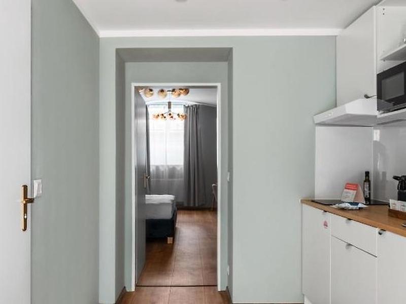 7E72F083EC2097D7EA3E8292CC8BA3D8