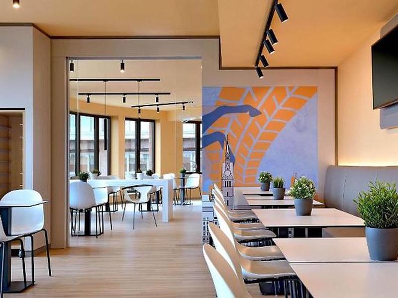 7EFEDDCE7F8E635B55C344D8B5D7853E