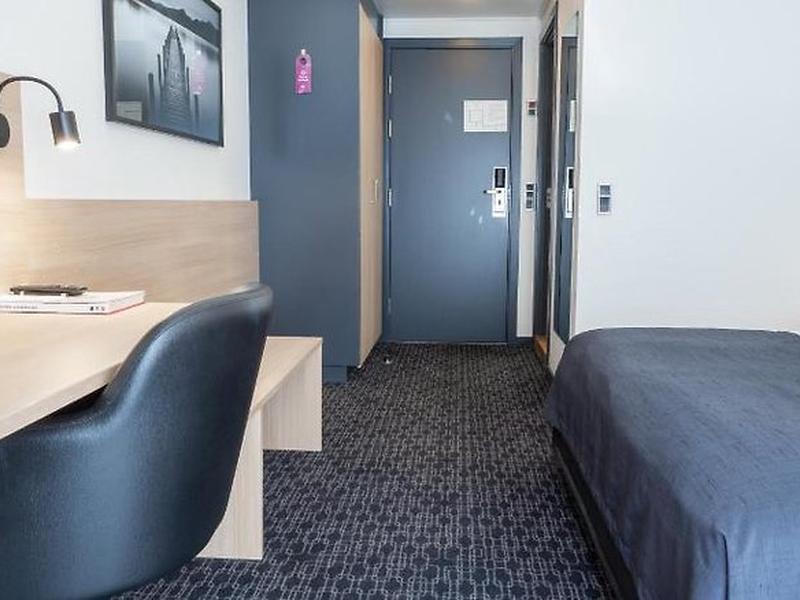 858603BFDCA3849F283E098490022A02