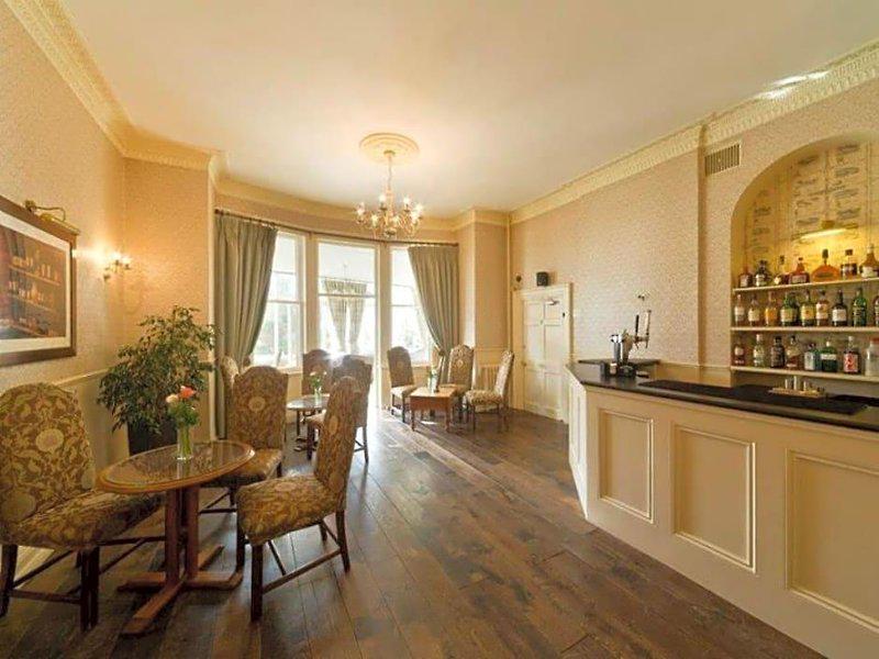 E37C908E4B8699518D4D2F1EC4B9F89B