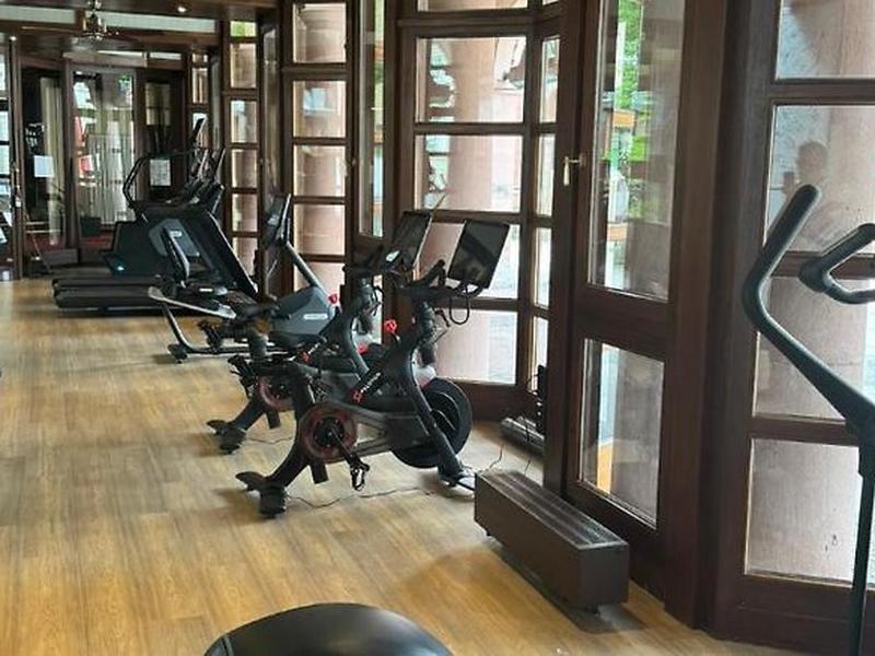 2795C4F1B6FEB75047F5DCF7211900FA