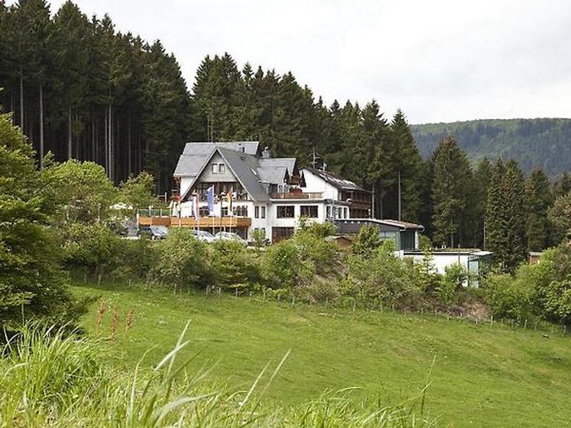 95254A8690A229C45BC49D1FDF3F4D09