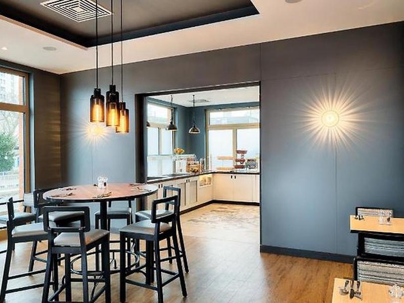 Premier Inn Wiesbaden City Centre