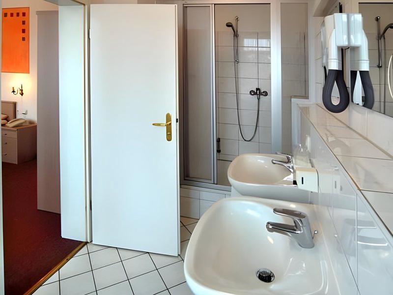 C52DB94650CD102D3931A730C05C8B09