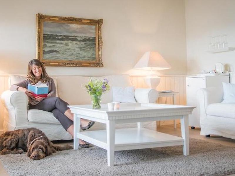 69F81C86354911F606E08217002D93B9