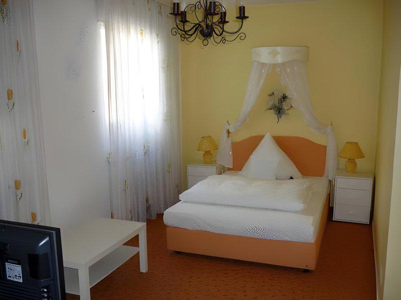 9D23D96E400AEFF9D10FA72EC8B7CE70