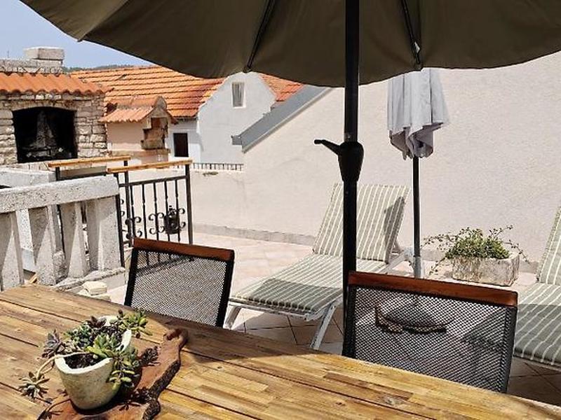 0E799EDF29FEB3B2980C908CB6A99E2B