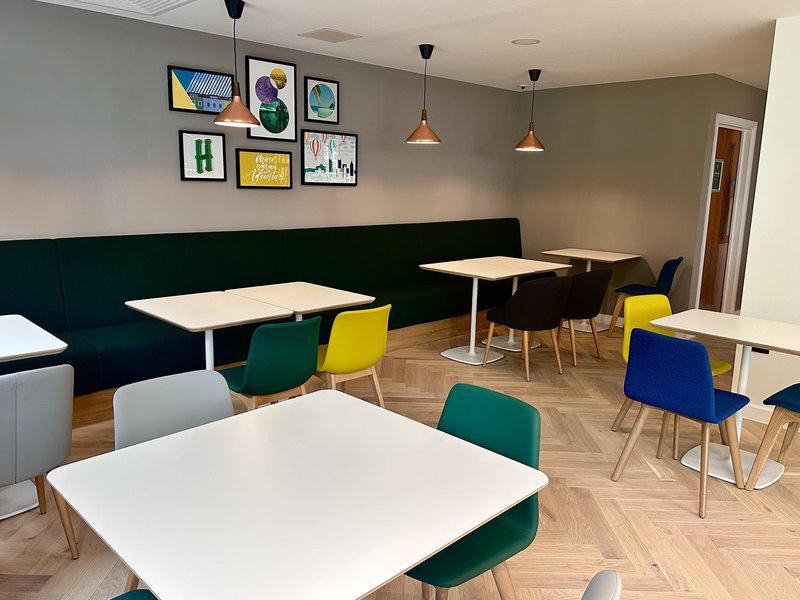 D5A59B202DC00D4489CE539644BAF945