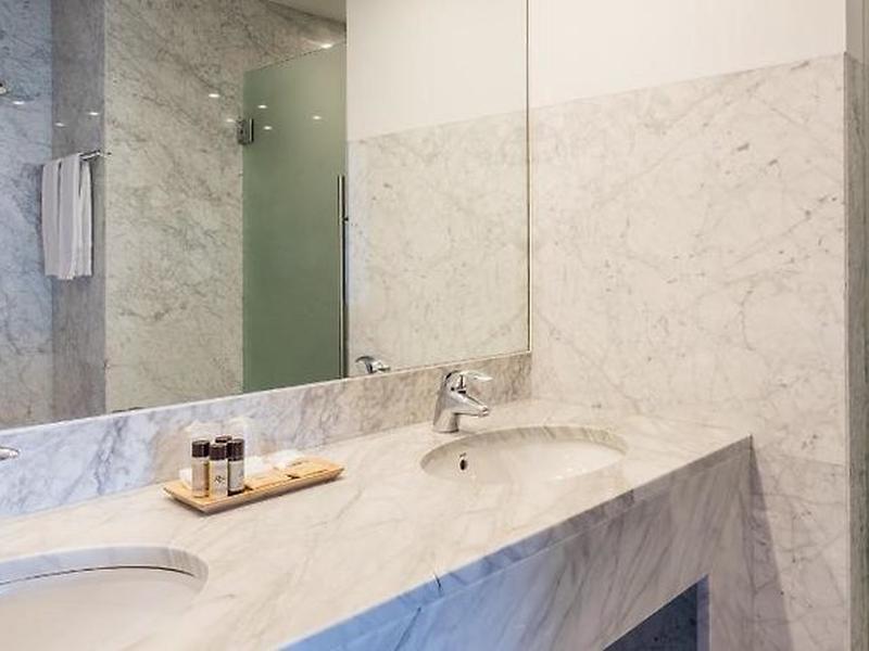 2C6B8941E1AFFCCBA56A227AF8DD8C42