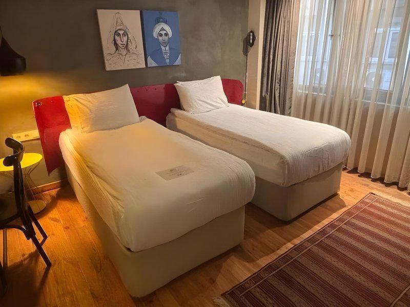 Sub Karakoy Hotel