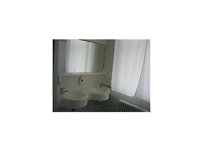 5E2C7CD11B79D971A89F3075AFFFC977