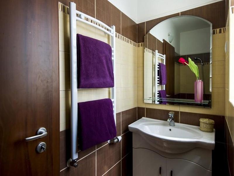 43F88BED2BD623EF8F80EAB0BC5261C0