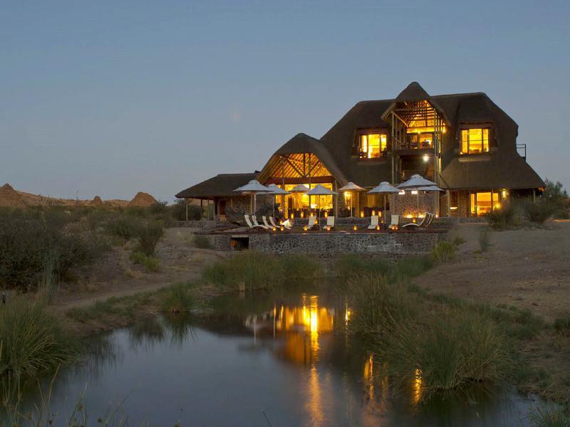 1CFB630BA63BE2A9967D6820194F78E2