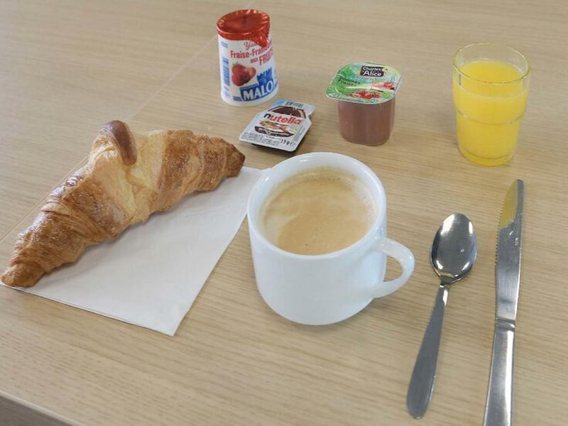 025728F43E00155DCEC941619501DC1A