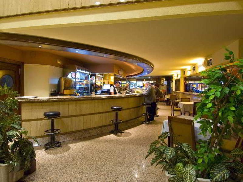 08A4728E51E44669175B1559C42AA9C5