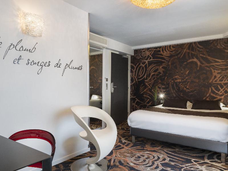 12217828DB775BCDB49DE60ADFCBA8FC