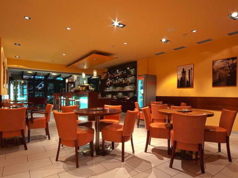 2A7E96F4212DAC8202B33005D69F56FE