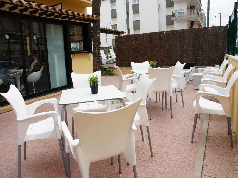 888B6F13DA1C67F4C7B5ACC8FA18B5DD