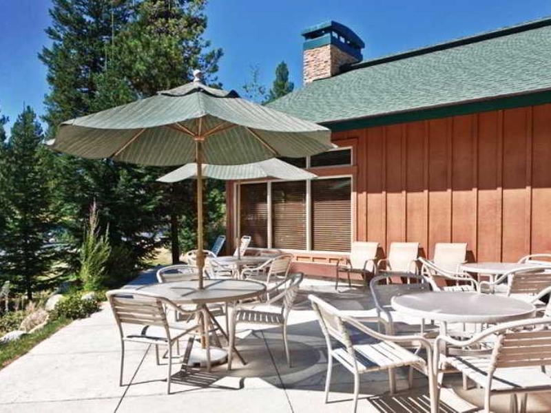 0411B5716292F284A17D4BA0886F2796