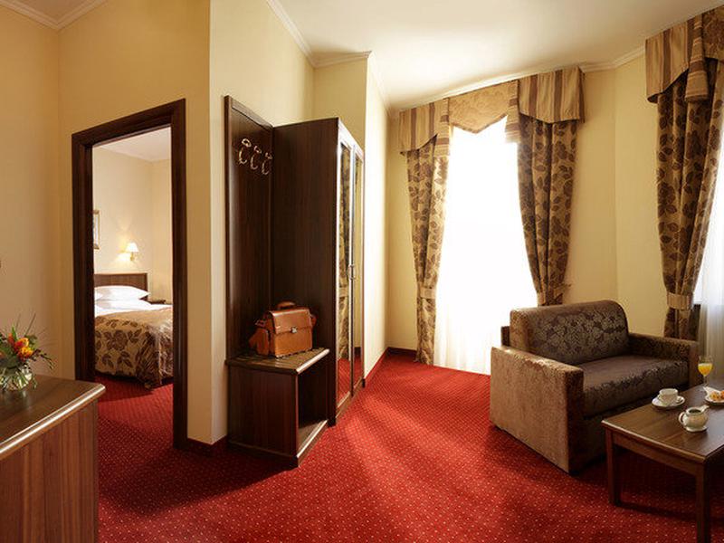 51235370A2093C7C919323D0D3E37CA3